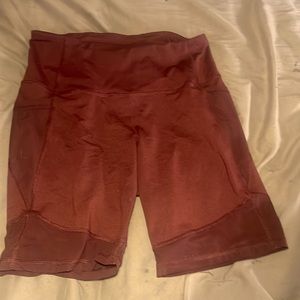 Old Navy Active Medium Maroon Biker Short.